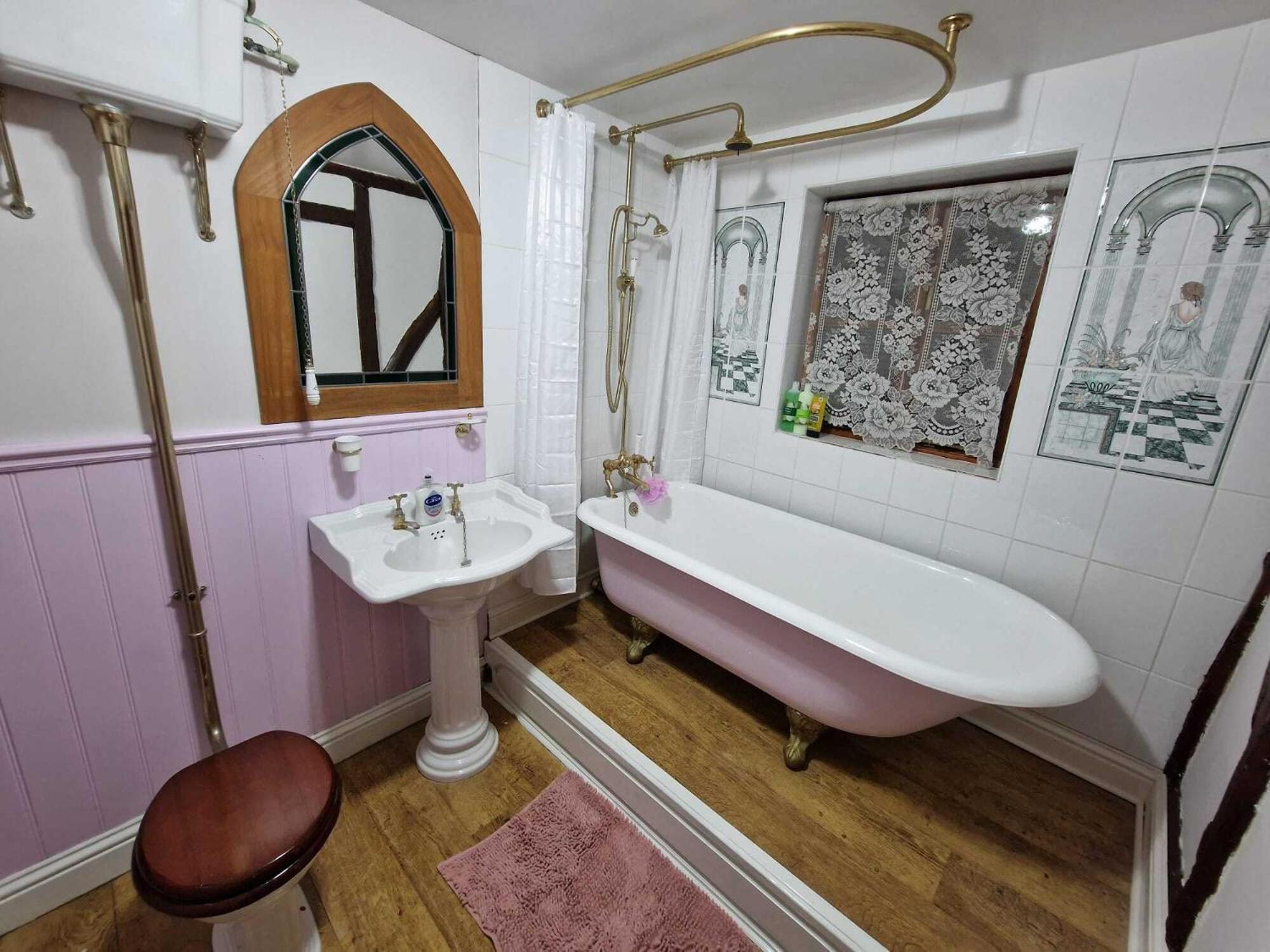 Hundon Two Bedroom Grade Ll Cottage At Az Luxury Stays Honey Horsefield With Wifi And Free Parking מראה חיצוני תמונה